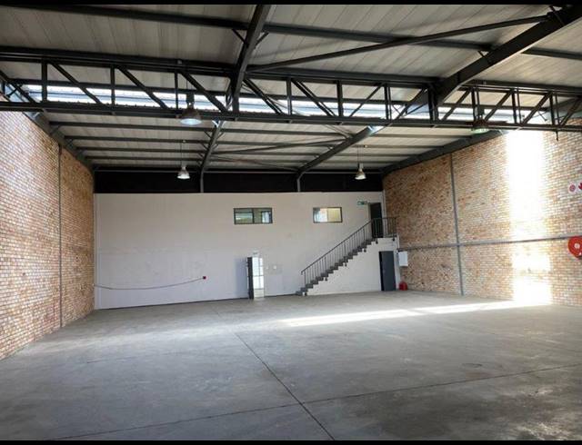 INDUSTRIAL PROPERTY TO RENT IN HALFWAY HOUSE